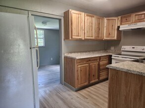 1064 Madison Ave in Daytona Beach, FL - Building Photo - Building Photo