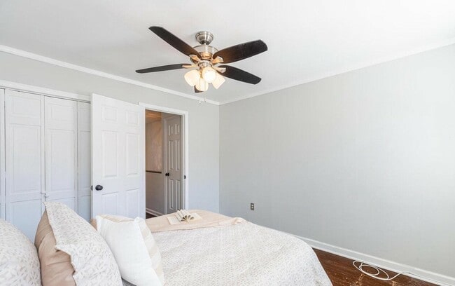 property at 2538 Fleet St