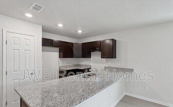 2157 Mc Quade St in Jacksonville, FL - Building Photo - Building Photo