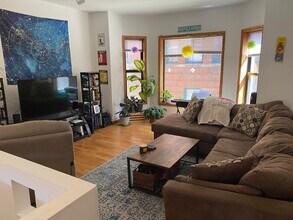 632 W Patterson Ave in Chicago, IL - Building Photo - Building Photo