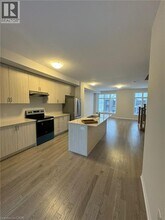 400 Newman Dr in Cambridge, ON - Building Photo - Building Photo