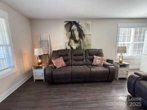 518 Lake Head Rd in Norwood, NC - Building Photo - Building Photo