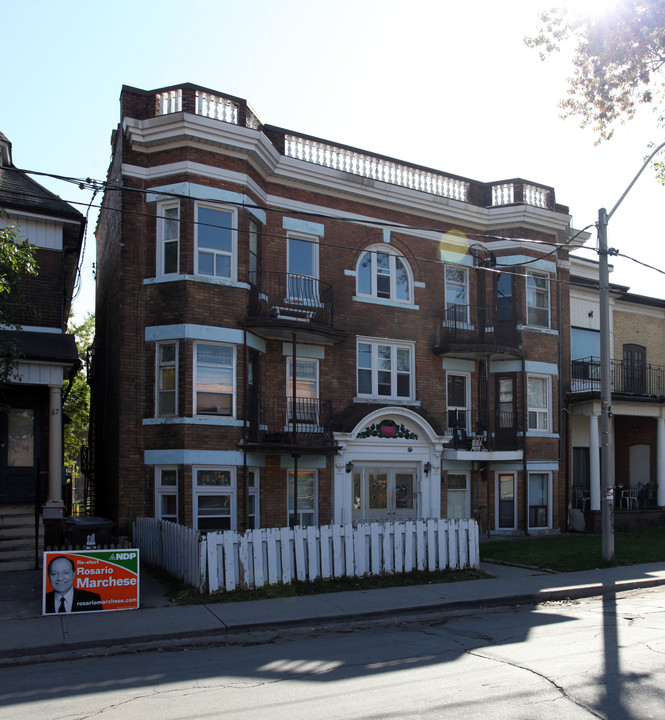 69 Baldwin St in Toronto, ON - Building Photo