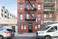 126 Elizabeth St in New York, NY - Building Photo - Building Photo