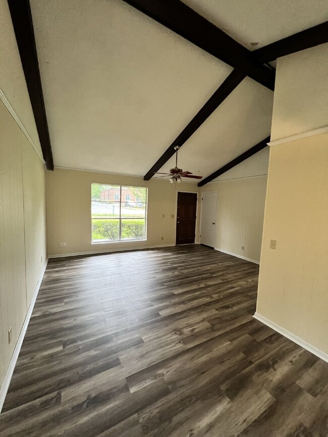 107 Deen St in Hinesville, GA - Building Photo - Building Photo