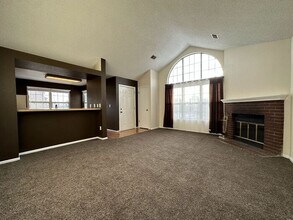 979 S Miller St in Lakewood, CO - Building Photo - Building Photo