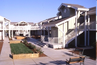 Golden Oak Manor in Oakley, CA - Foto de edificio - Building Photo