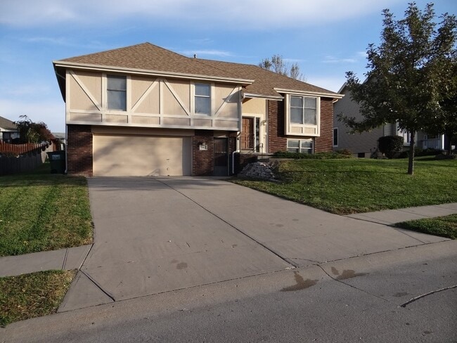 property at 1902 Blue Sage Dr