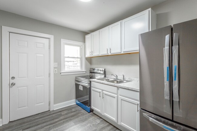 property at 5109-5111 Sunbeam Ave