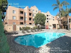 8889 Caminito Plaza Centro in San Diego, CA - Building Photo - Building Photo