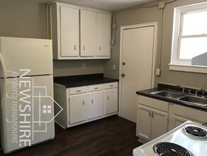 11 Ridgeway Dr in Greenville, SC - Building Photo - Building Photo