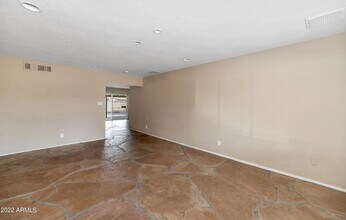 439 E Malibu Dr in Tempe, AZ - Foto de edificio - Building Photo