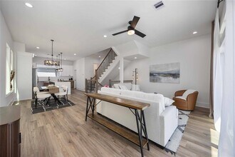 1937 Knoll St in Houston, TX - Building Photo - Building Photo