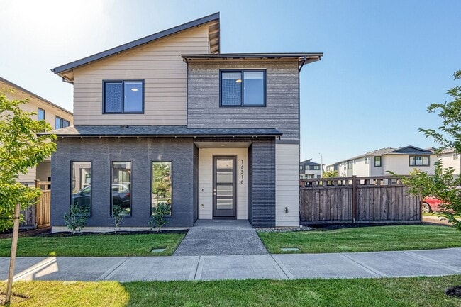 property at 16318 SE Silver Creek Falls Dr