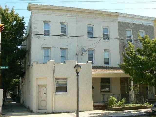 129 N Morris Ave in Atlantic City, NJ - Building Photo