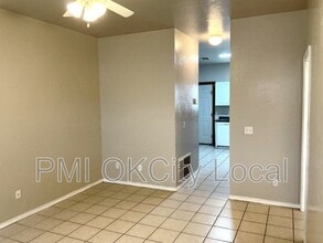 1023 Shady Creek Cir in Guthrie, OK - Building Photo - Building Photo