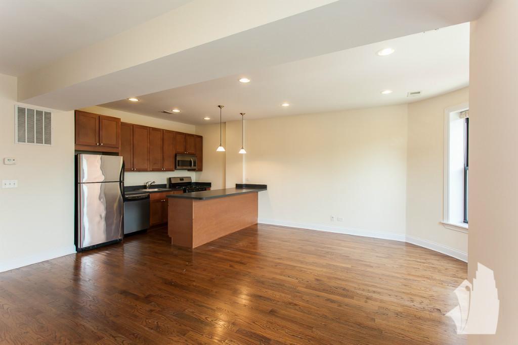 2831 N Albany Ave, Unit 3 in Chicago, IL - Building Photo