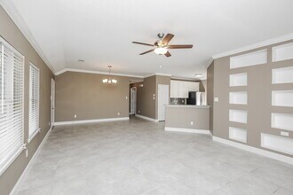811 N Ridge Dr in White Settlement, TX - Building Photo - Building Photo