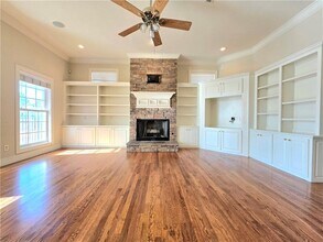 7180 Sundrop's Ct in Springdale, AR - Building Photo - Building Photo