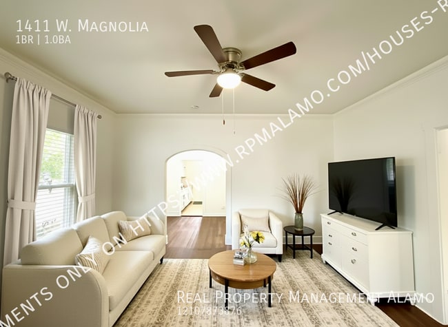 property at 1411 W Magnolia Ave