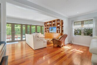 412 Gerona Ave in Coral Gables, FL - Building Photo - Building Photo