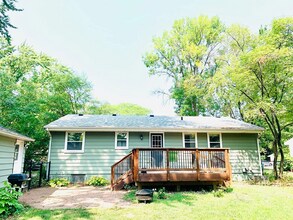 4916 Wisconsin Ave N in Minneapolis, MN - Building Photo - Building Photo