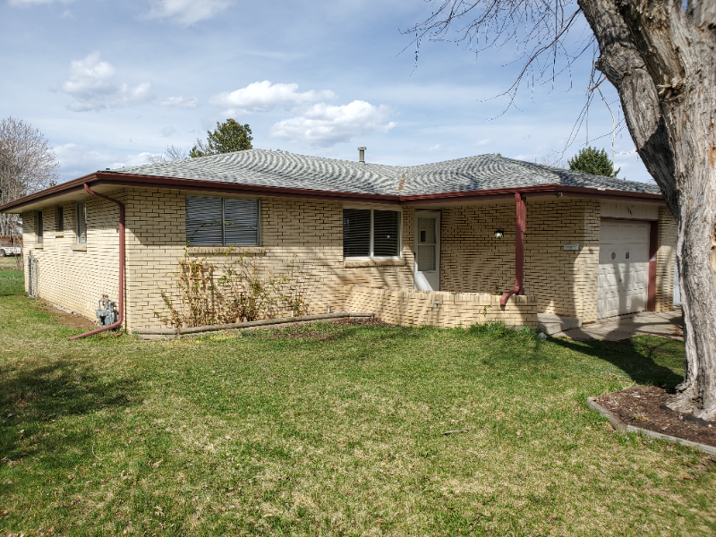1317 E 16th St in Loveland, CO - Foto de edificio
