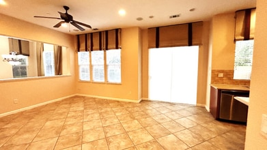2124 Carrara St in Brentwood, CA - Building Photo - Building Photo
