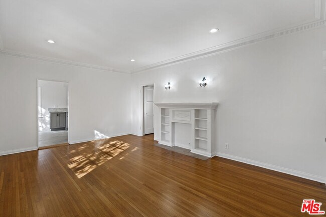 2360 Kerwood Ave in Los Angeles, CA - Building Photo - Building Photo