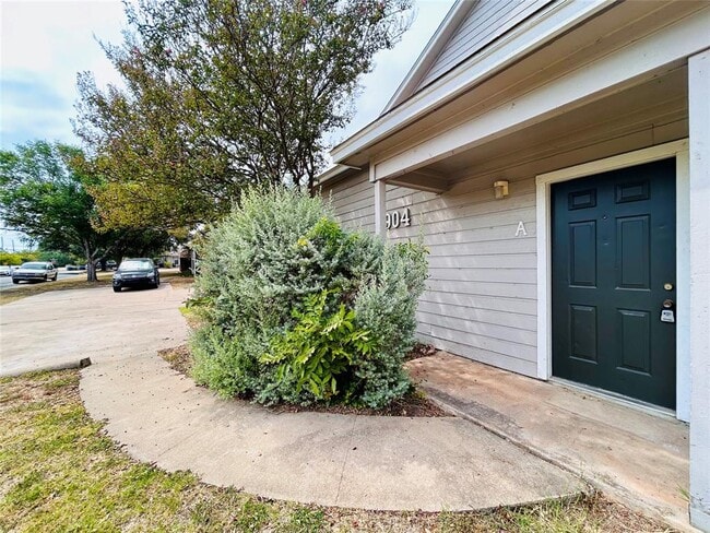 8904 Schick Rd