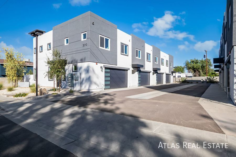 3010 E Yale St in Phoenix, AZ - Foto de edificio