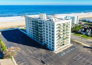 480 Ocean Ave N in Long Branch, NJ - Building Photo - Building Photo