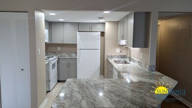 308 Miracle Strip Parkway 15-C C in Fort Walton Beach, FL - Building Photo - Building Photo