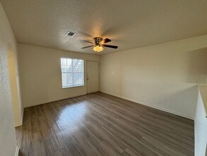 1606 Dugger Cir, Unit Unit B in Killeen, TX - Building Photo - Building Photo