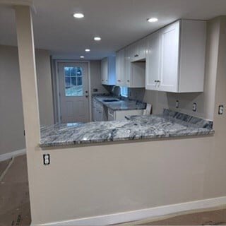 22 Hall St in Plymouth, MA - Building Photo - Building Photo