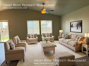 3440 N W 12th Ave in Meridian, ID - Foto de edificio - Building Photo