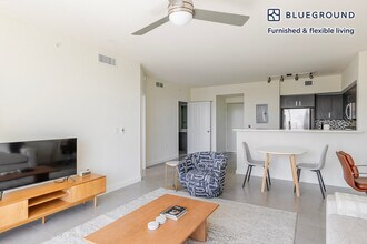 729 NW 2nd St, Unit FL1-ID148 in Miami, FL - Building Photo - Building Photo