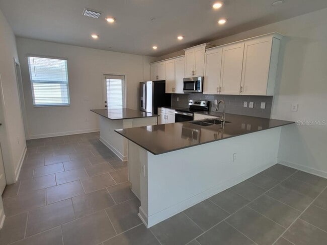 11239 Listening Dr in Orlando, FL - Building Photo - Building Photo