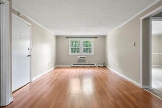 25 Ernest Ave in Exeter, NH - Building Photo - Building Photo