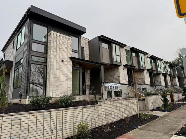 property at 1720 Market St