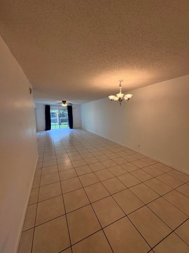 2925 SW 22nd Ave in Delray Beach, FL - Building Photo - Building Photo