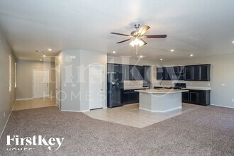 4515 Cradle Cliff St in North Las Vegas, NV - Building Photo - Building Photo