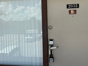 7900 S Orange Blossom Trail in Orlando, FL - Building Photo - Building Photo