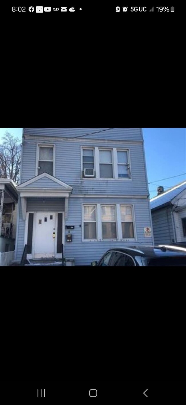 257 Boyd Ave in Jersey City, NJ - Building Photo - Building Photo