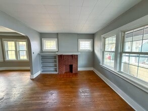 93-95-95 Stratford Park in Rochester, NY - Building Photo - Building Photo