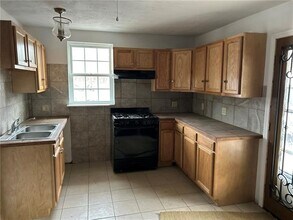 40 Grubbs Rd in Cheswick, PA - Building Photo - Building Photo