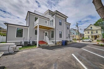 97 Oakton Ave in Boston, MA - Building Photo - Building Photo