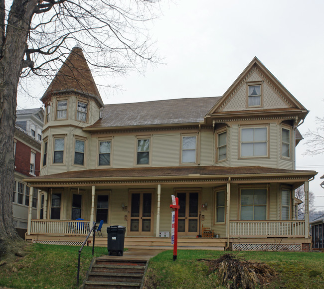 70-72 Fairmount Ave in Sunbury, PA - Building Photo - Building Photo