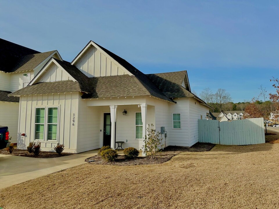 Precious Cottage House in the New Fox Run in Opelika, AL - Building Photo