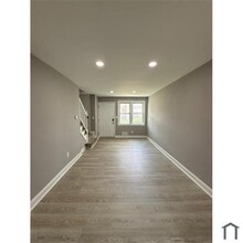 4900 Nelson Ave in Baltimore, MD - Building Photo - Building Photo